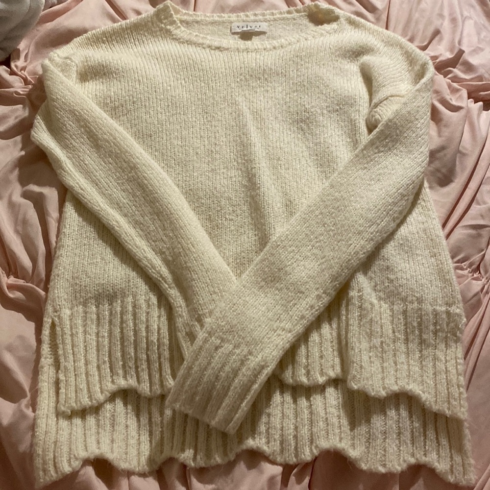 White sweater great material size small